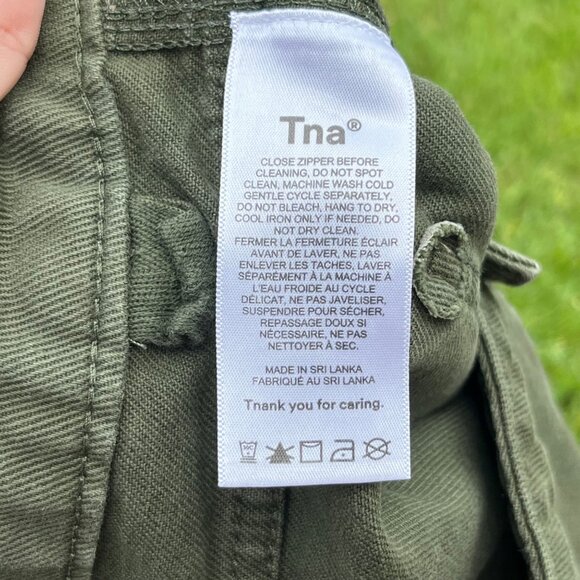 Aritzia Tna Greenwich Denim Cargo Pants in Gd Fatigue Green Size 00 - Picture 5 of 9